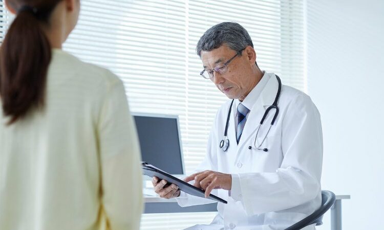Đau dạ dày sáng sớm khi nào cần gặp bác sĩ? 1
