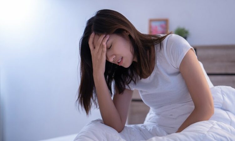 Trào ngược dạ dày gây mất ngủ có nguy hiểm không? 1