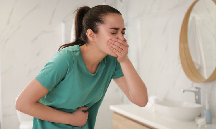 Đau dạ dày kèm theo buồn nôn có nguy hiểm không? 1