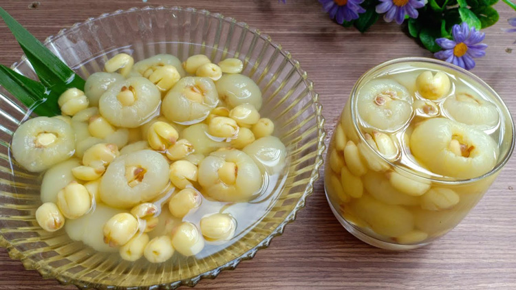 7. Chè hạt sen long nhãn 1